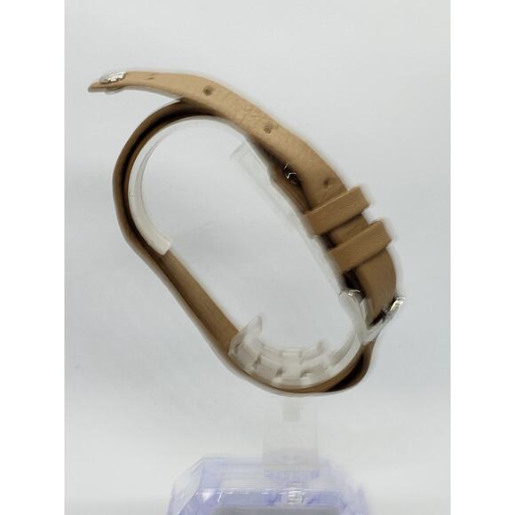 La Mer Collections women's watch. Wrap around cream band with silver accents - Picture 6 of 9